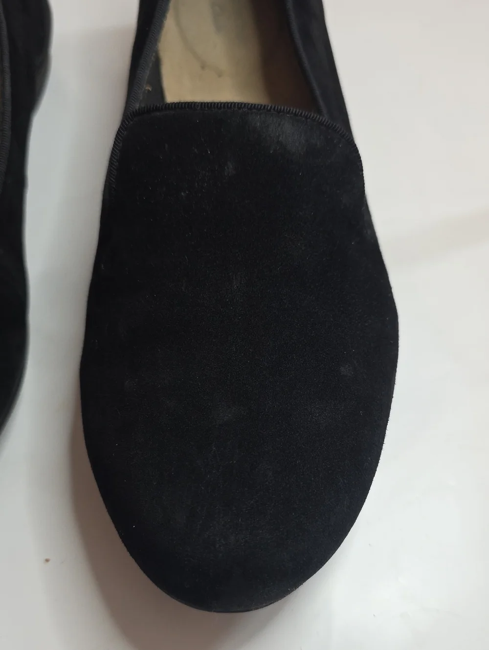 CLARKS SARA POPPY SLIP ON FLATS LOAFERS BLACK SUEDE VGUC LADIES SIZE 9.5 W